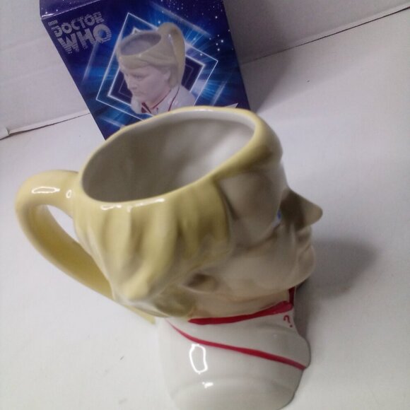 Doctor Who 5th Doctor Peter Davison Ceramic 3D Mug BBC Zeon Design - Picture 6 of 15